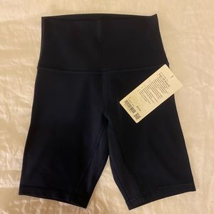 Lululemon Align HR Short Size 8” - Size 4 - True Navy